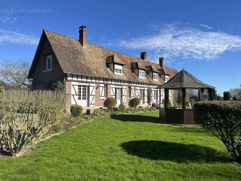 Maison à LYONS-LA-FORET