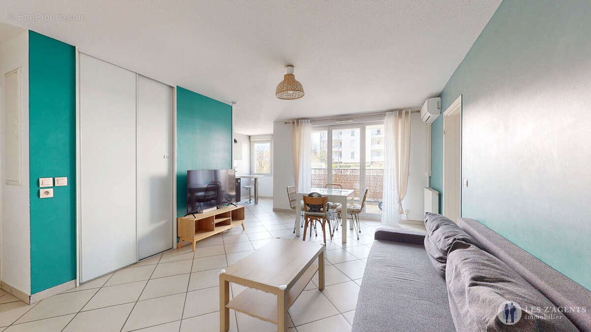Appartement à SAINT-MARTIN-D'HERES