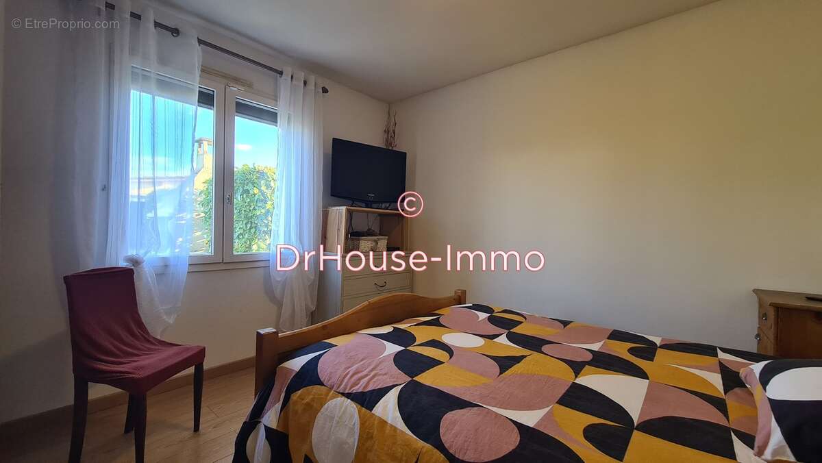 Maison à AMBARES-ET-LAGRAVE