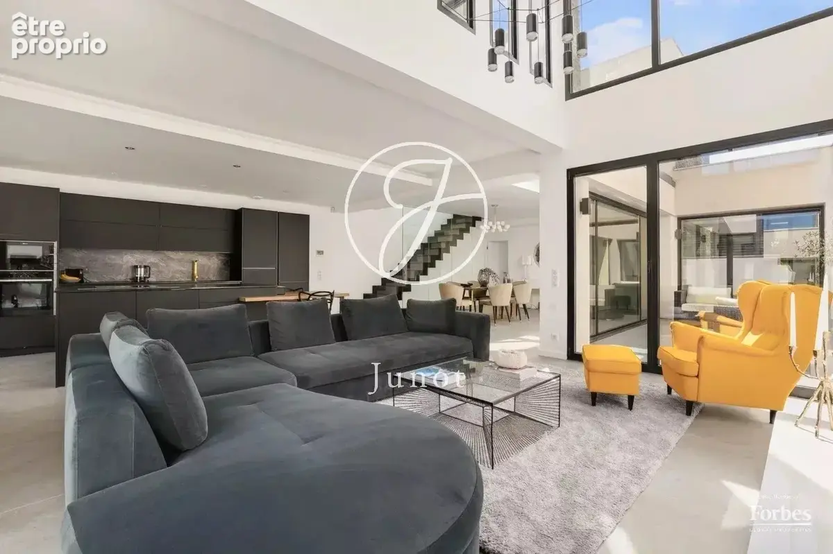 Montesson - CENTRE OUEST - Maison - 3 chambres - 154m² - Terrain 484m². - photo 3
