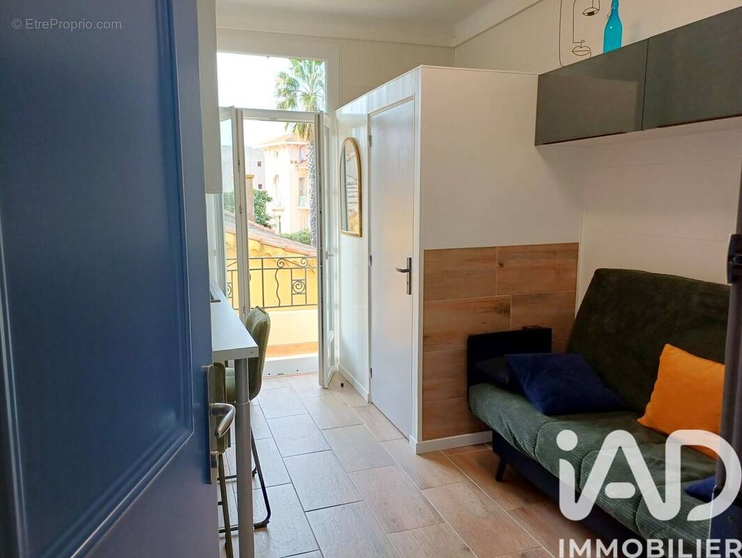 Photo 1 - Appartement à LE LAVANDOU