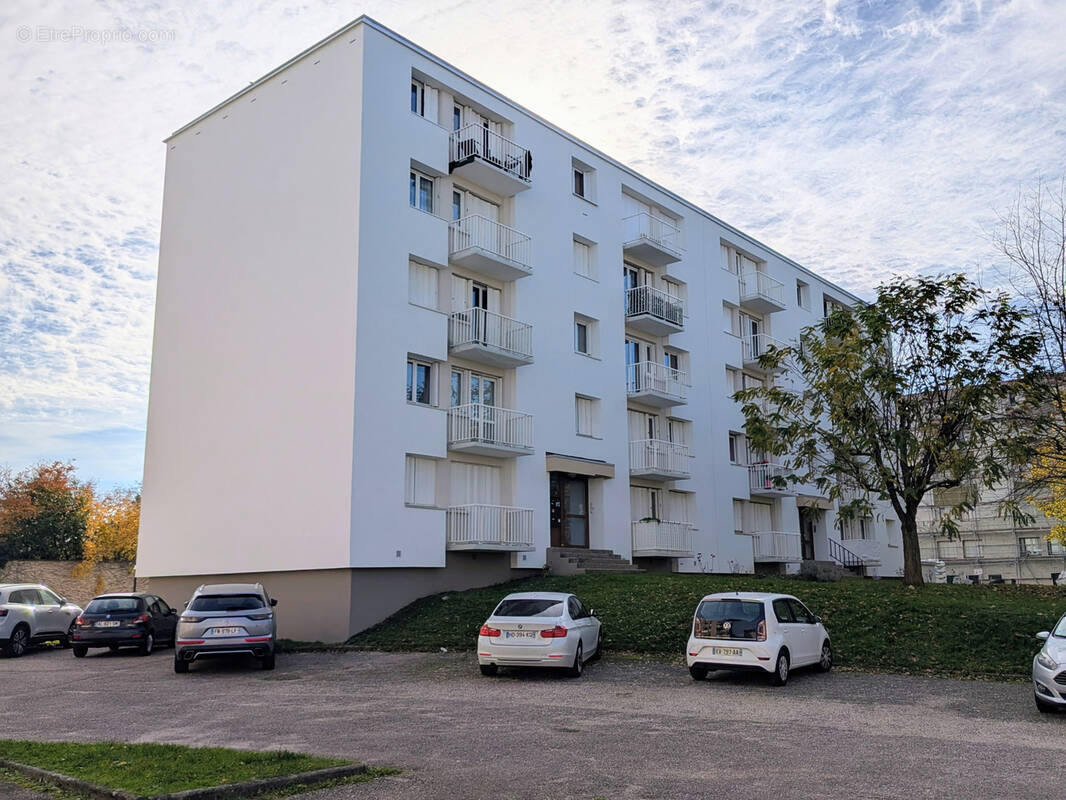 Appartement à JARVILLE-LA-MALGRANGE