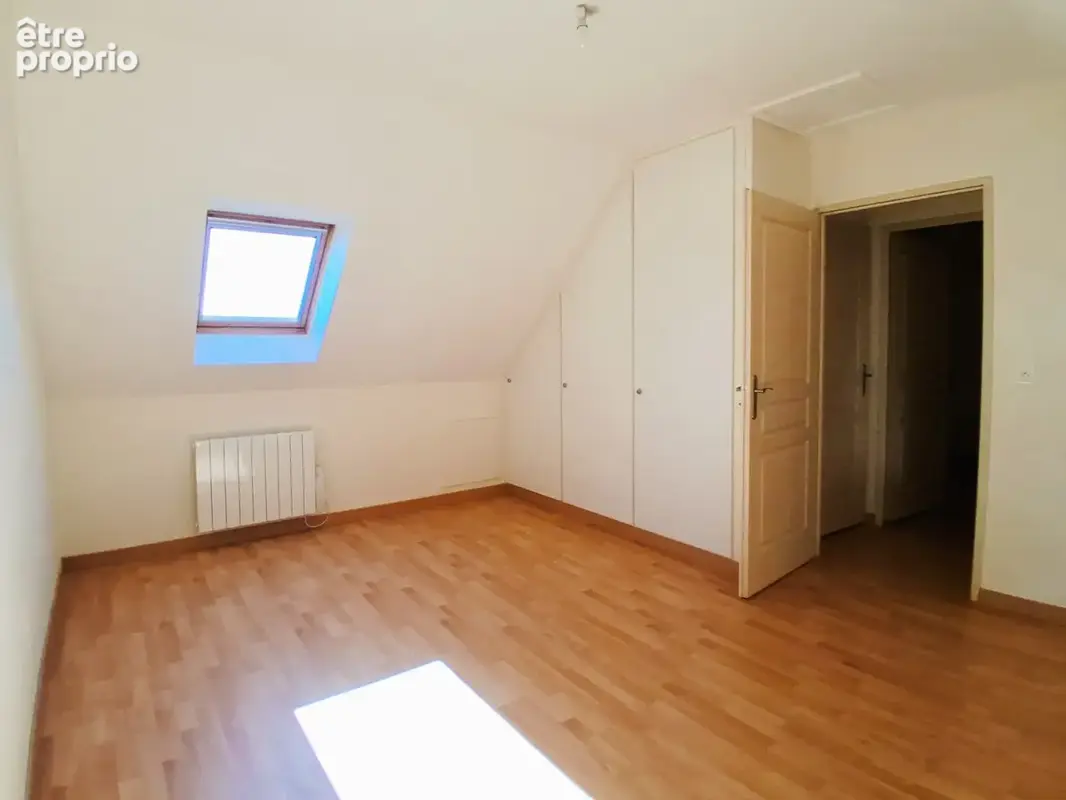 Appartement en duplex avec balcon vue Loire - 1er étage - photo 8