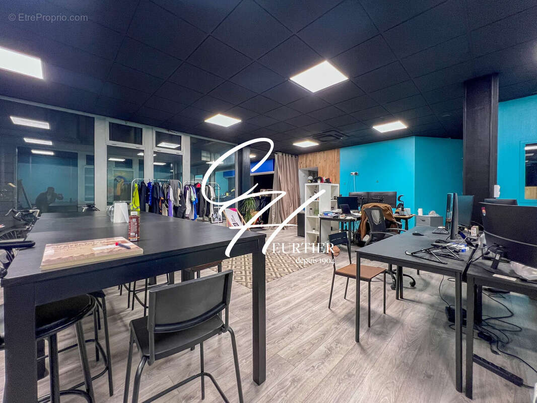 Commerce à SAINT-MARTIN-LE-VINOUX