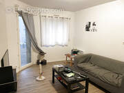 Appartement à JANZE