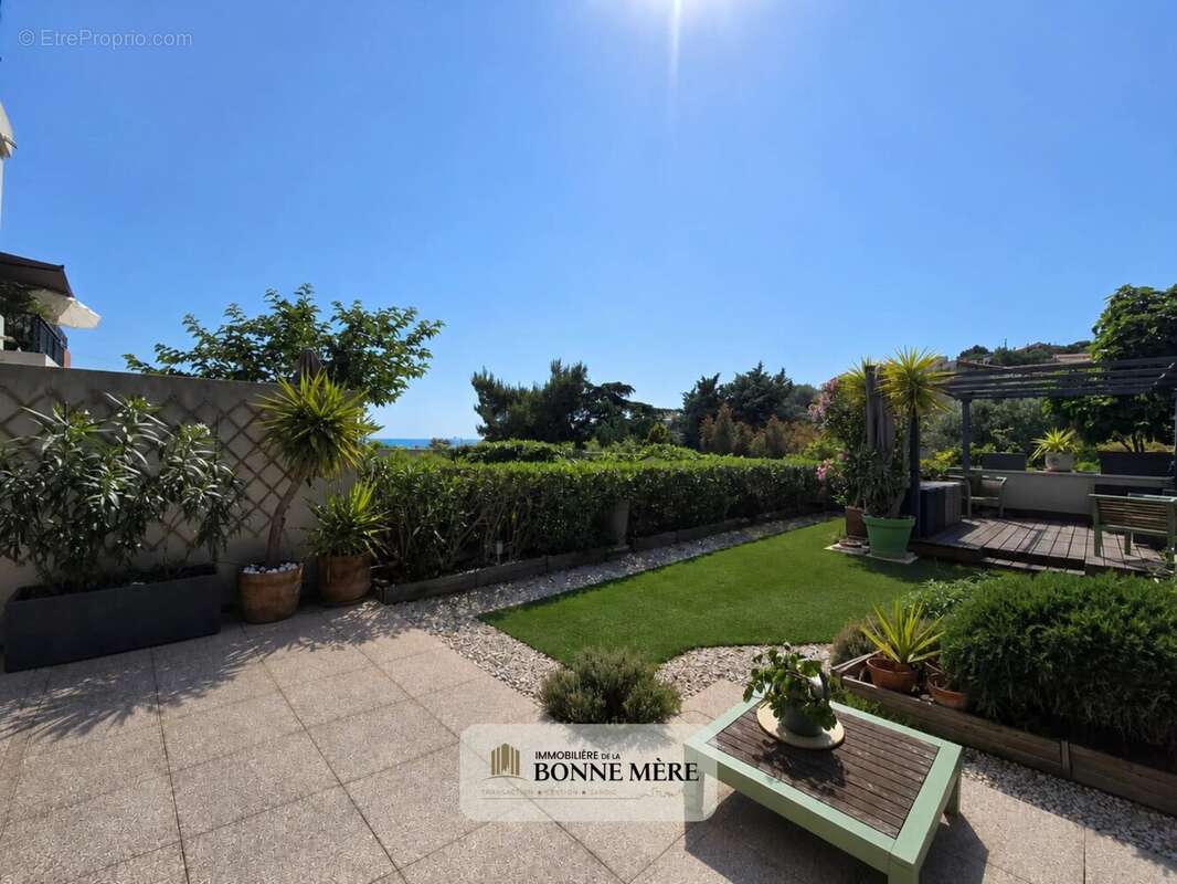 Appartement à MARSEILLE-16E