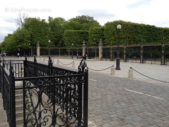 Parking à PARIS-6E