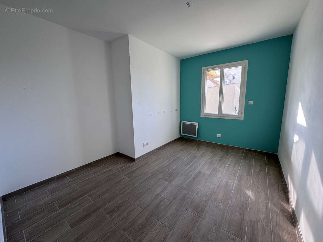 Maison à LA BATIE-ROLLAND