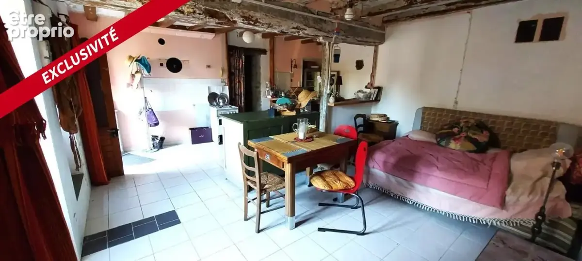 Maison de bourg à rénover – Beau potentiel d’aménagement - photo 3