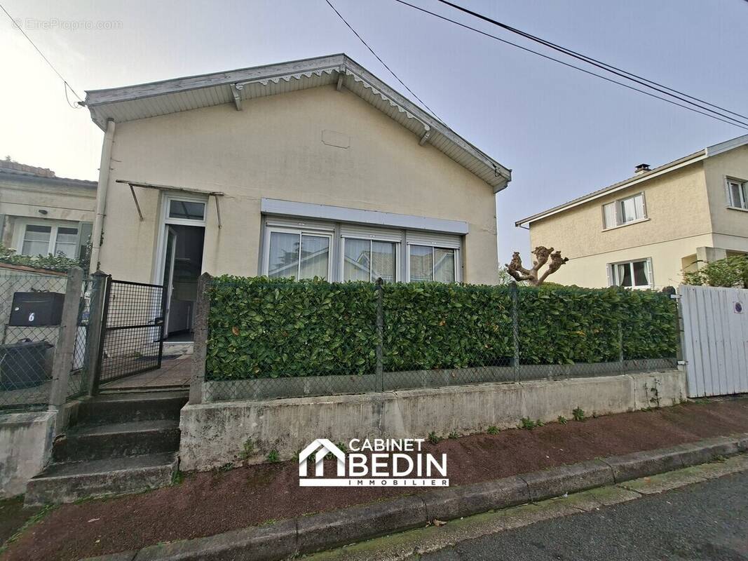 Maison à VILLENAVE-D'ORNON