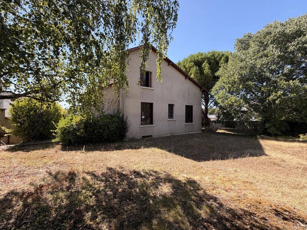 Maison à RUFFEC