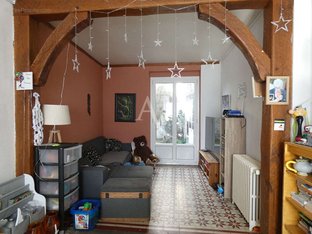 Maison à ASCHERES-LE-MARCHE