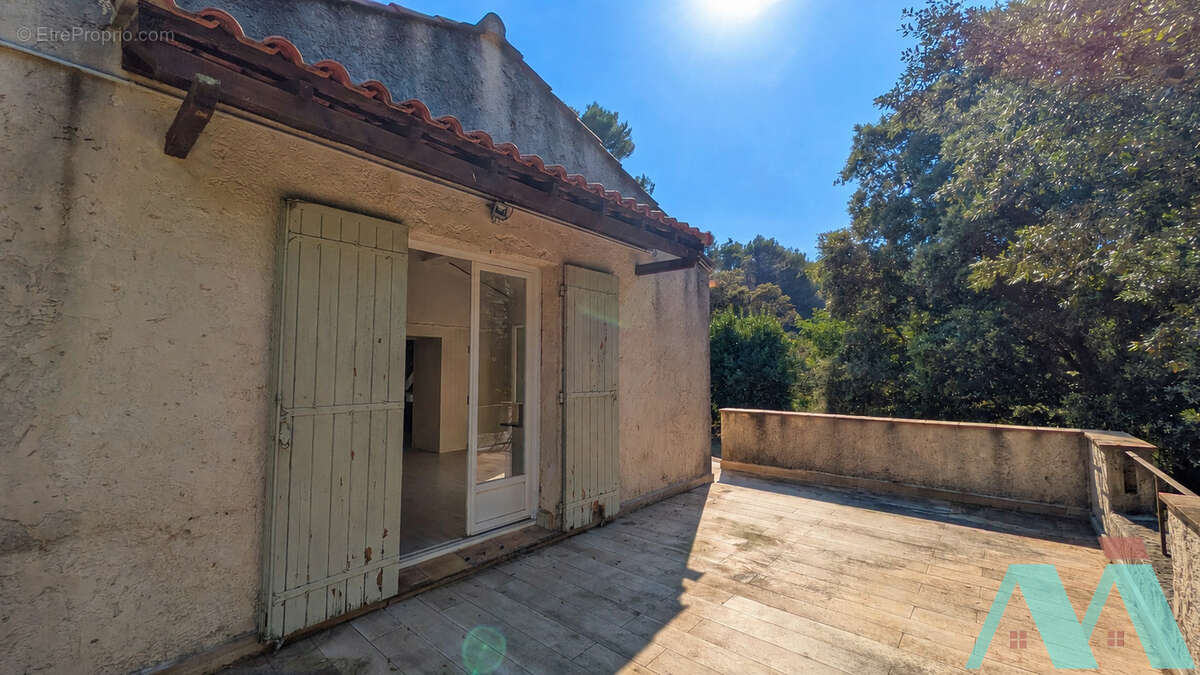 Mas provençal 3 pièces 80m2 avec 1ha en campagne - photo 10
