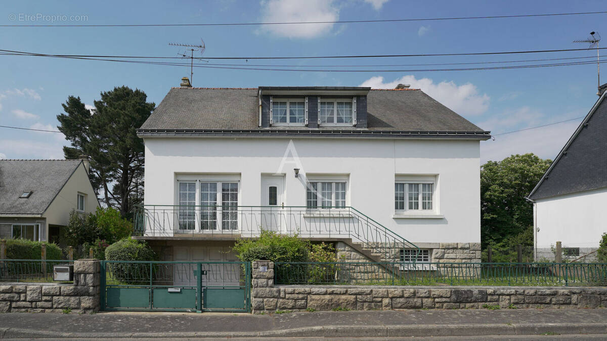 Maison à PLOERMEL