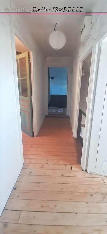 Maison à LA CHARTRE-SUR-LE-LOIR