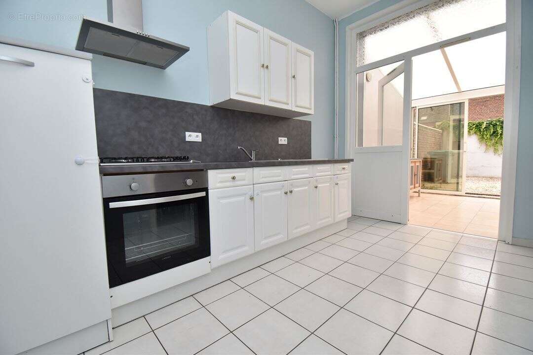 Maison 92 m² à Cambrai  - photo 3