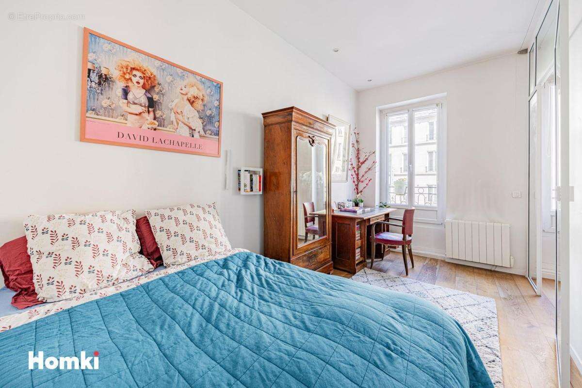 Appartement à PARIS-10E