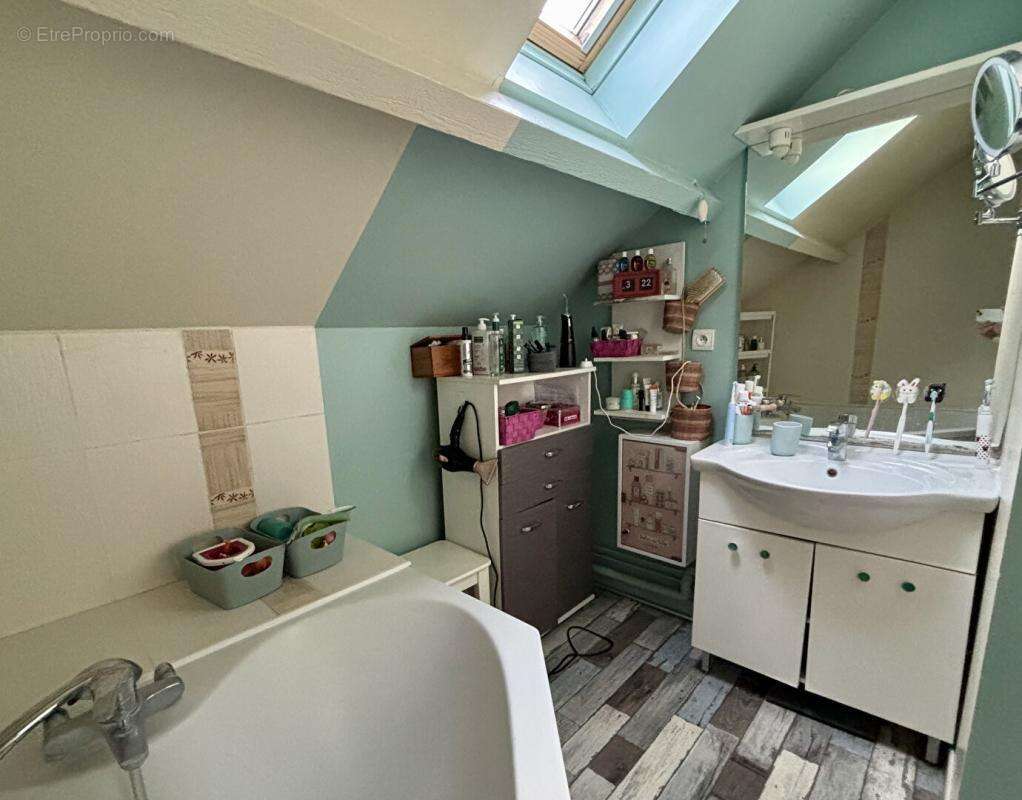 Maison à FLEURY-LES-AUBRAIS