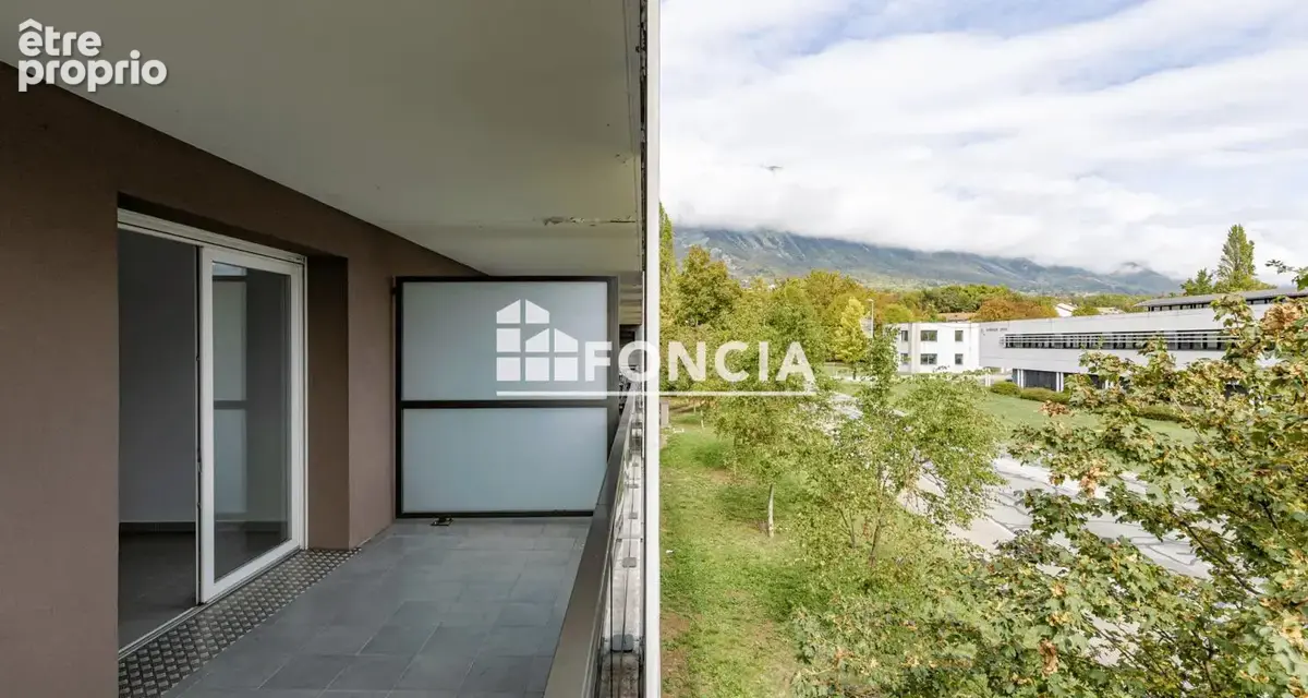 Meylan – appartement t2 de 44,50 m² – terrasse – résidence de 2017 – ascenseur – dpe c – 195 000 € - photo 2