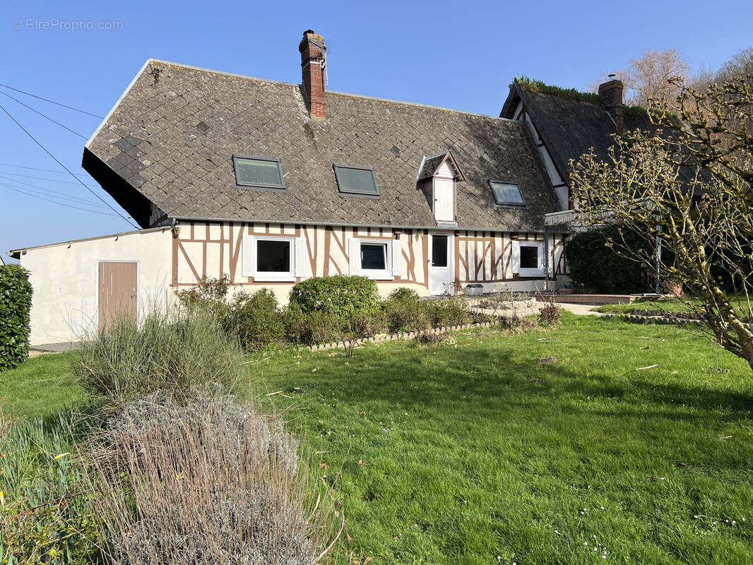 Maison à BRIONNE