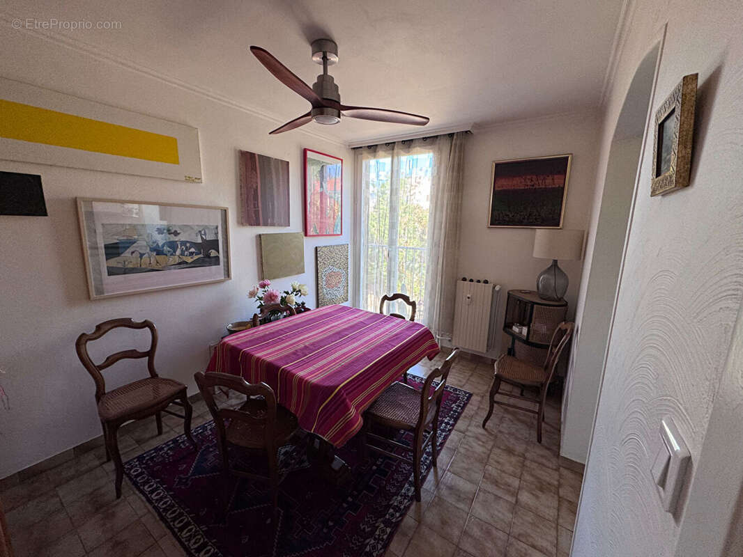 Appartement à HYERES