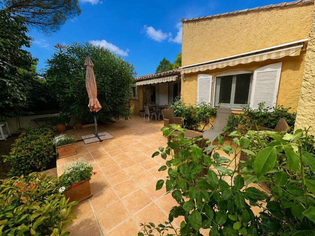 Maison à GRIMAUD