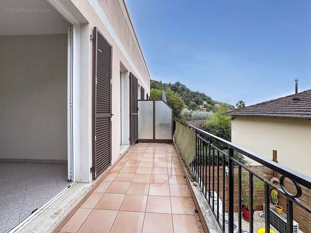 Appartement à MENTON