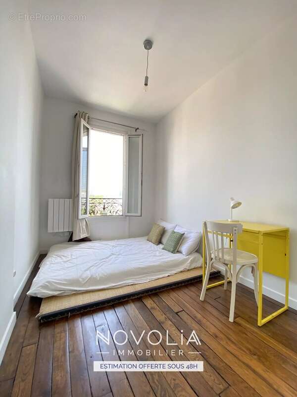 Appartement à LES LILAS