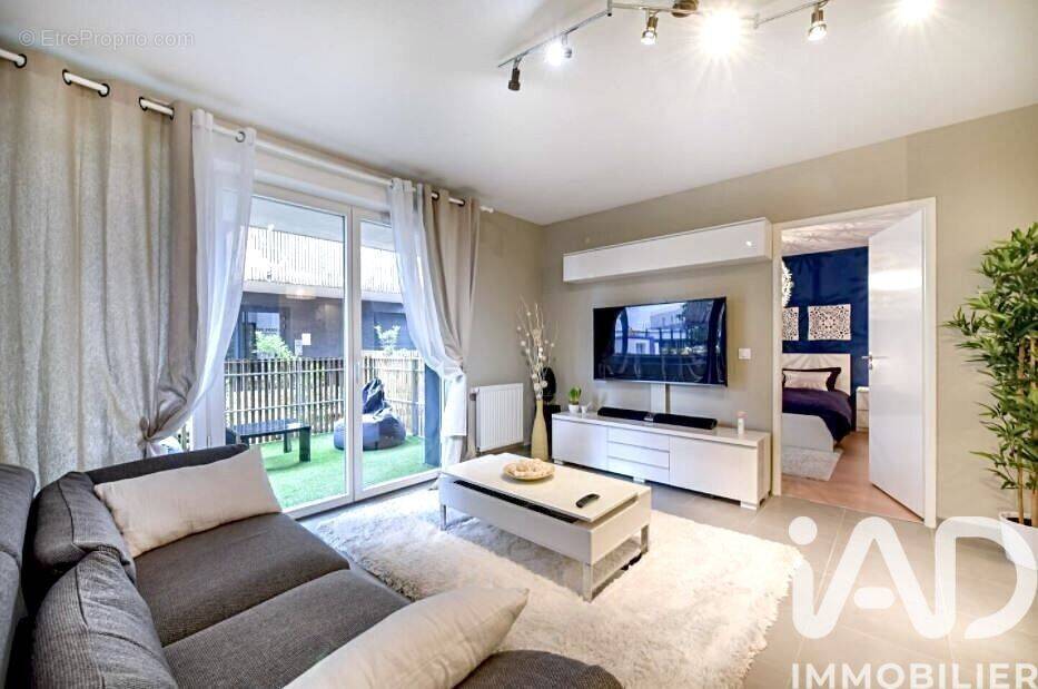 Photo 1 - Appartement à CENON
