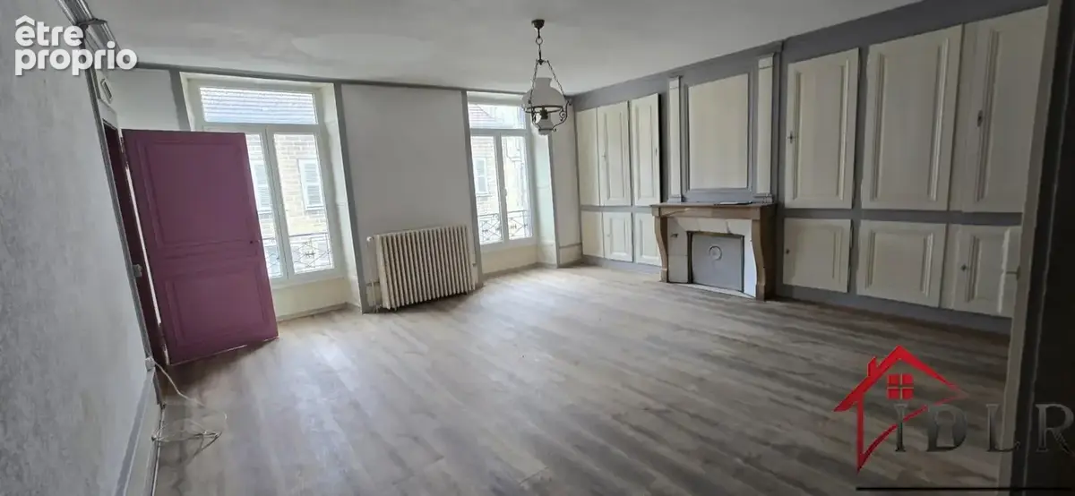 SALINS LES BAINS, Centre-Ville . Immeuble de rapport  289 m2 - photo 5