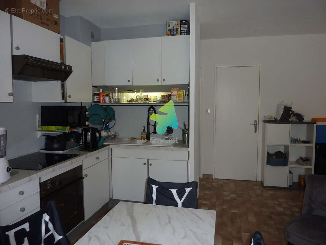 Appartement t2 proche du centre ville et de la mer - photo 2