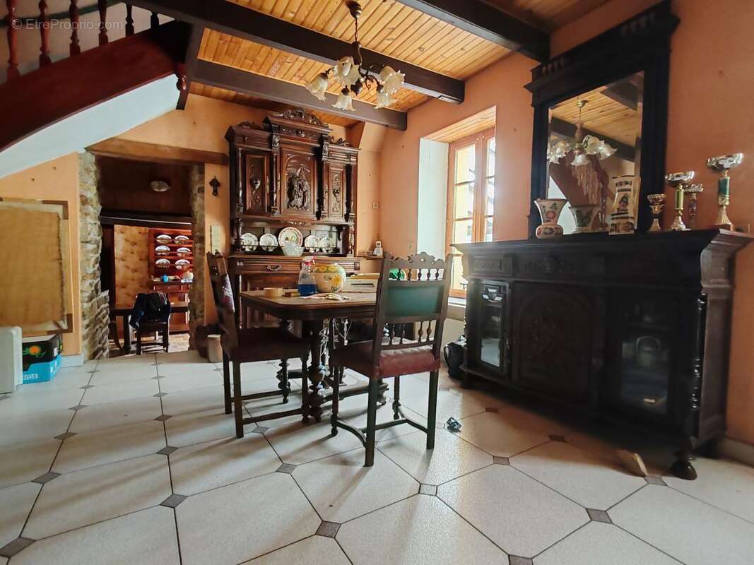 Maison à BRENNILIS