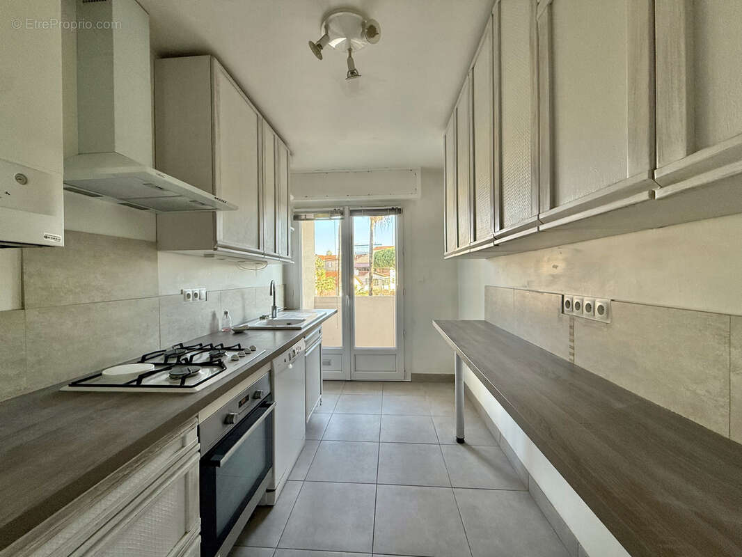 Appartement à HYERES