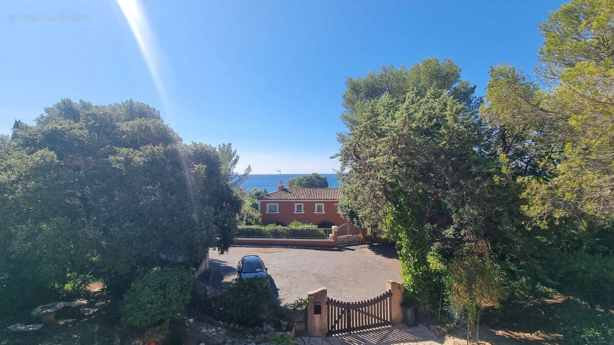 Maison à SAINT-RAPHAEL