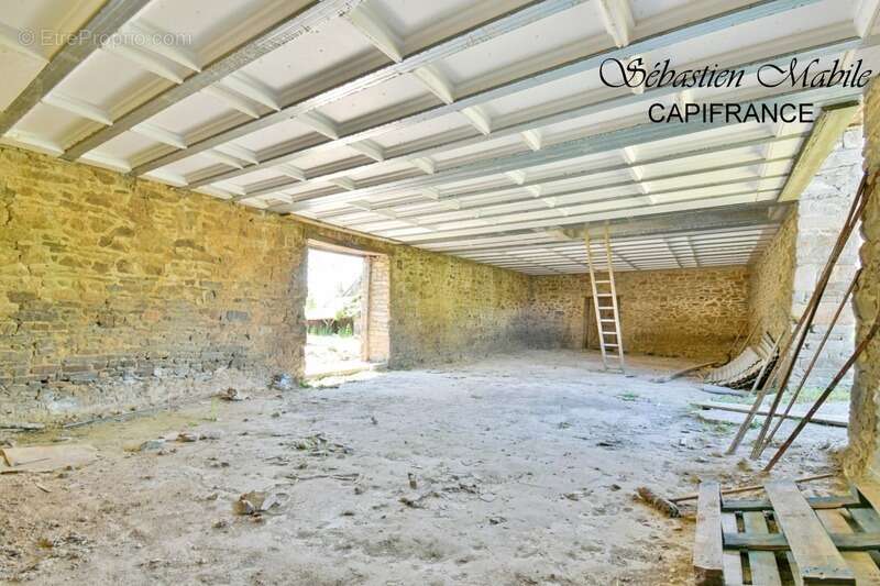 Dpt (35), à vendre propriété à rénover - Baie du Mont Saint Michel - Saint Georges de Gréhaigne - photo 6
