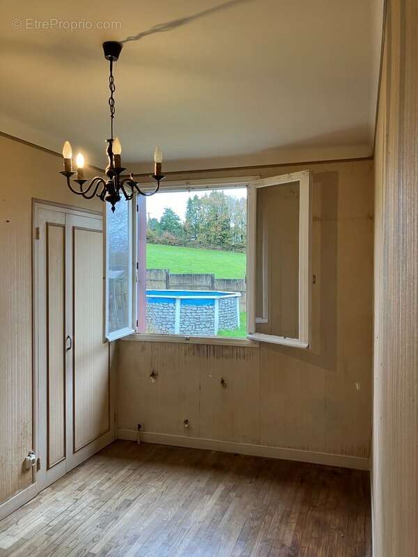 Maison à LE HAUT-CORLAY