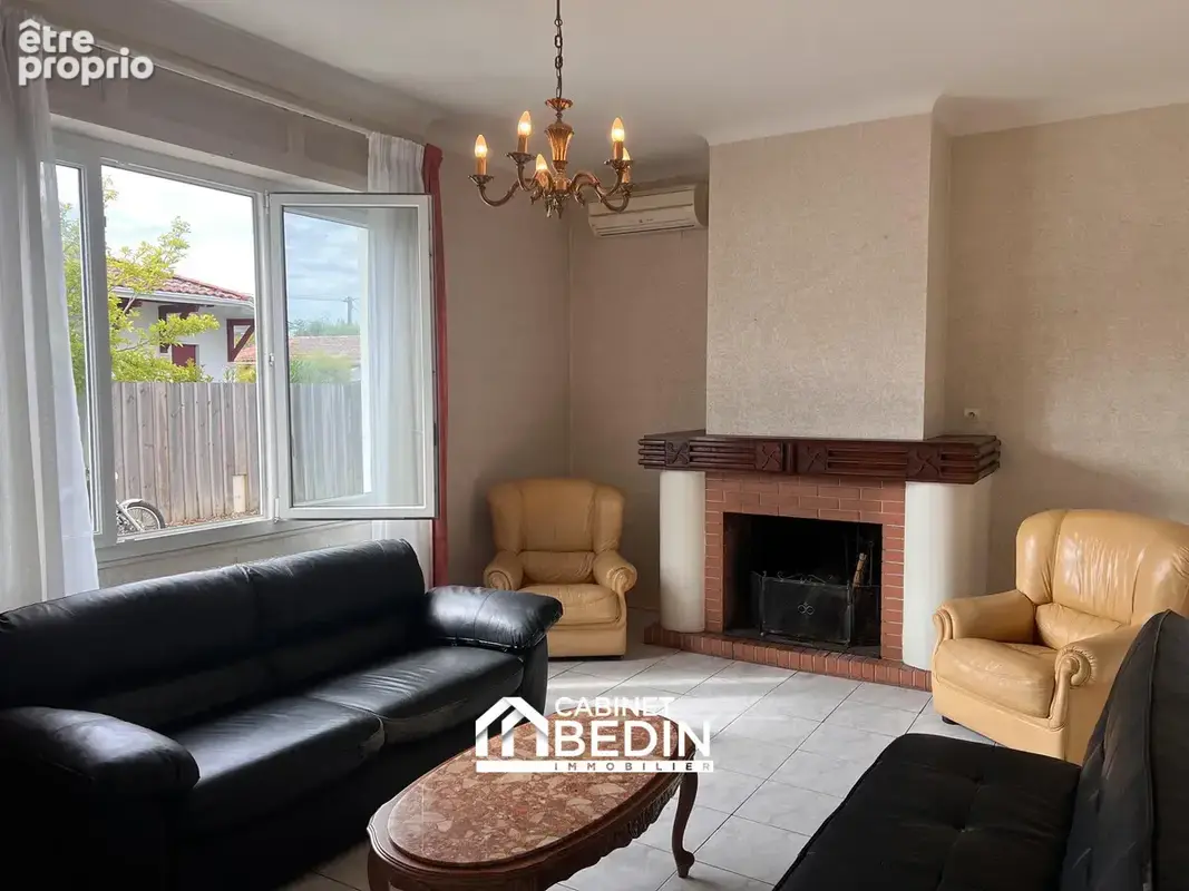 Maison 4 pièces 110 m² à vendre à Ares (33740) - photo 4