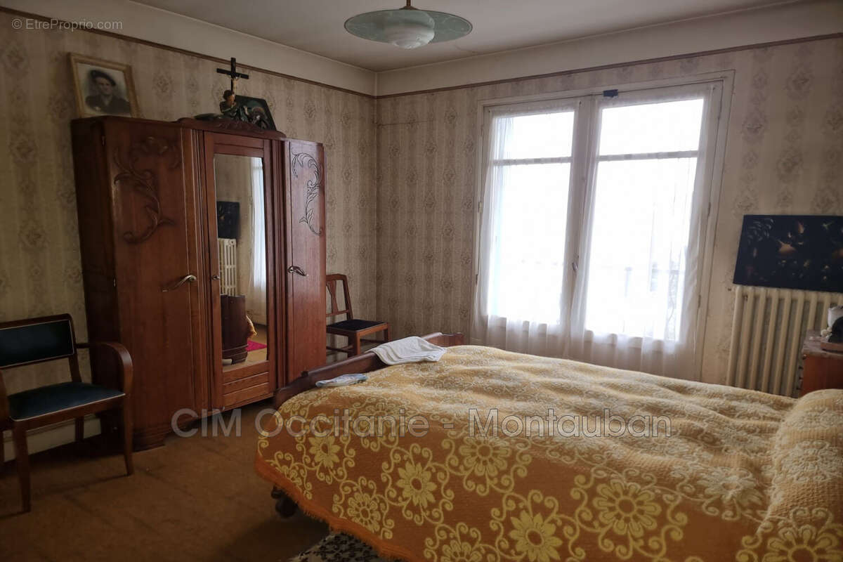 Maison à CASTELSARRASIN