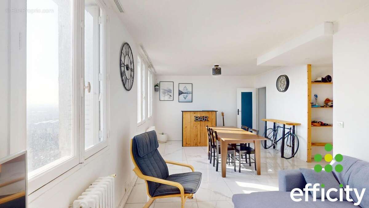 Appartement à LA MULATIERE