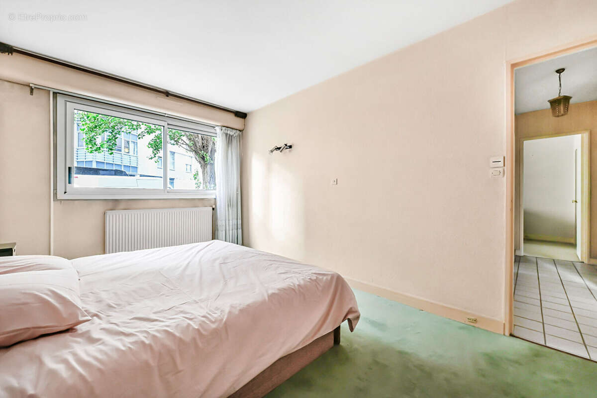 Appartement à PARIS-12E