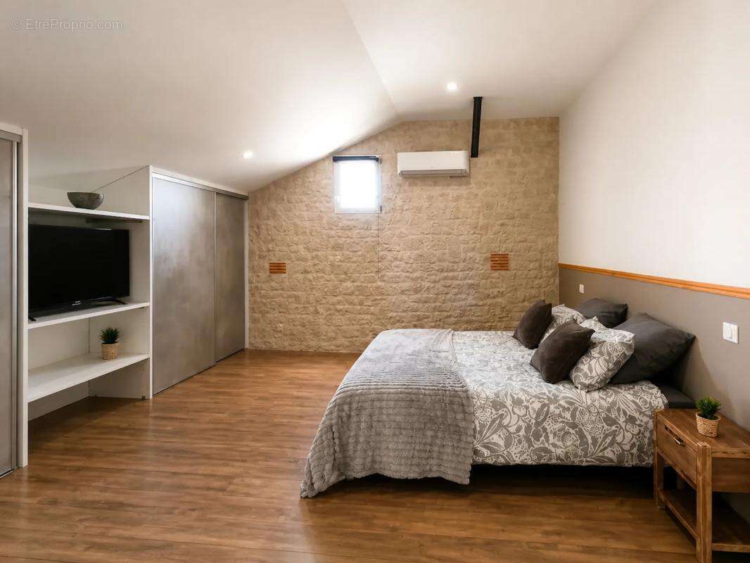 Villa de 12 pièces de 650 m² à Saint-Nexans - photo 11