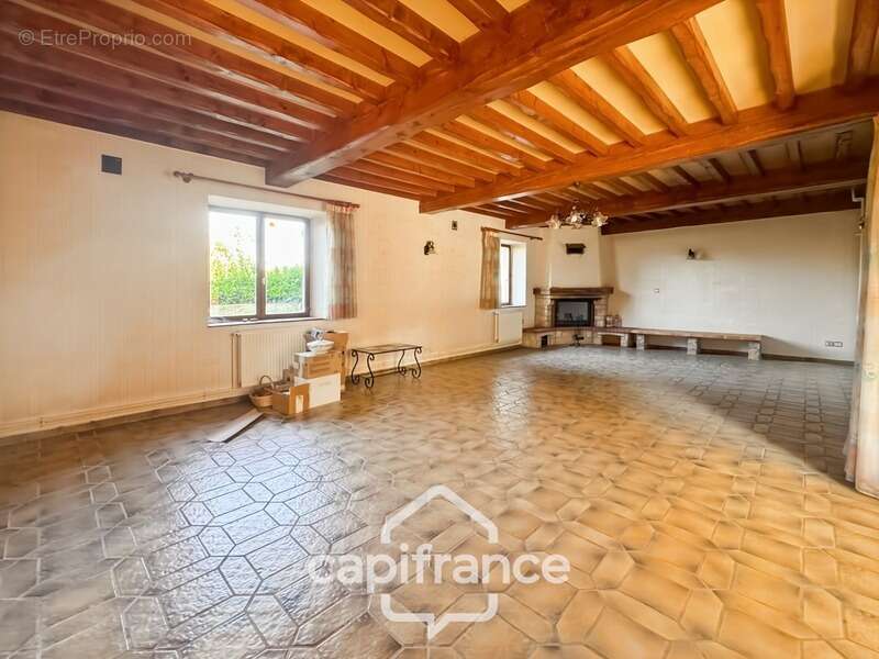 Maison à CHATEAUNEUF-SUR-ISERE