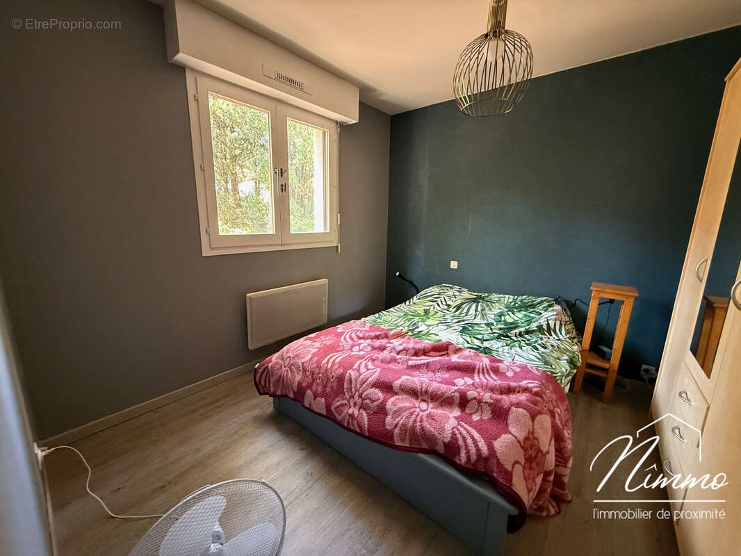 Appartement t2 avec balcon, cave et parking - photo 4