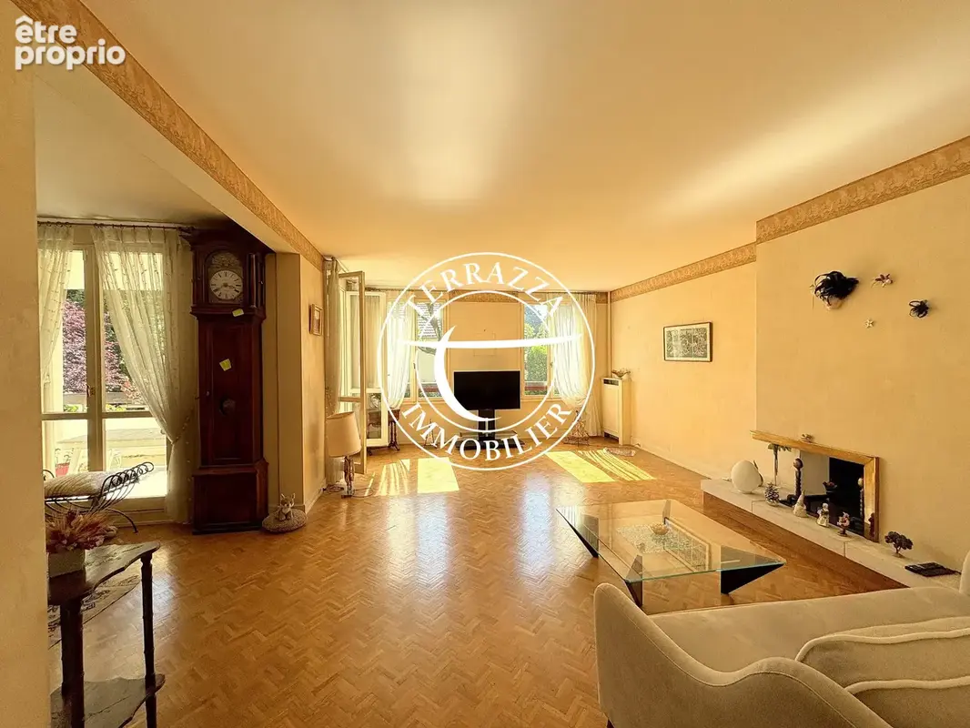 Appartement 137 m² à Louveciennes  - photo 6