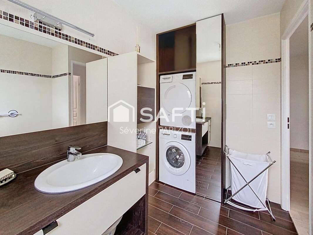 Photo 9 - Appartement à LE PLESSIS-TREVISE