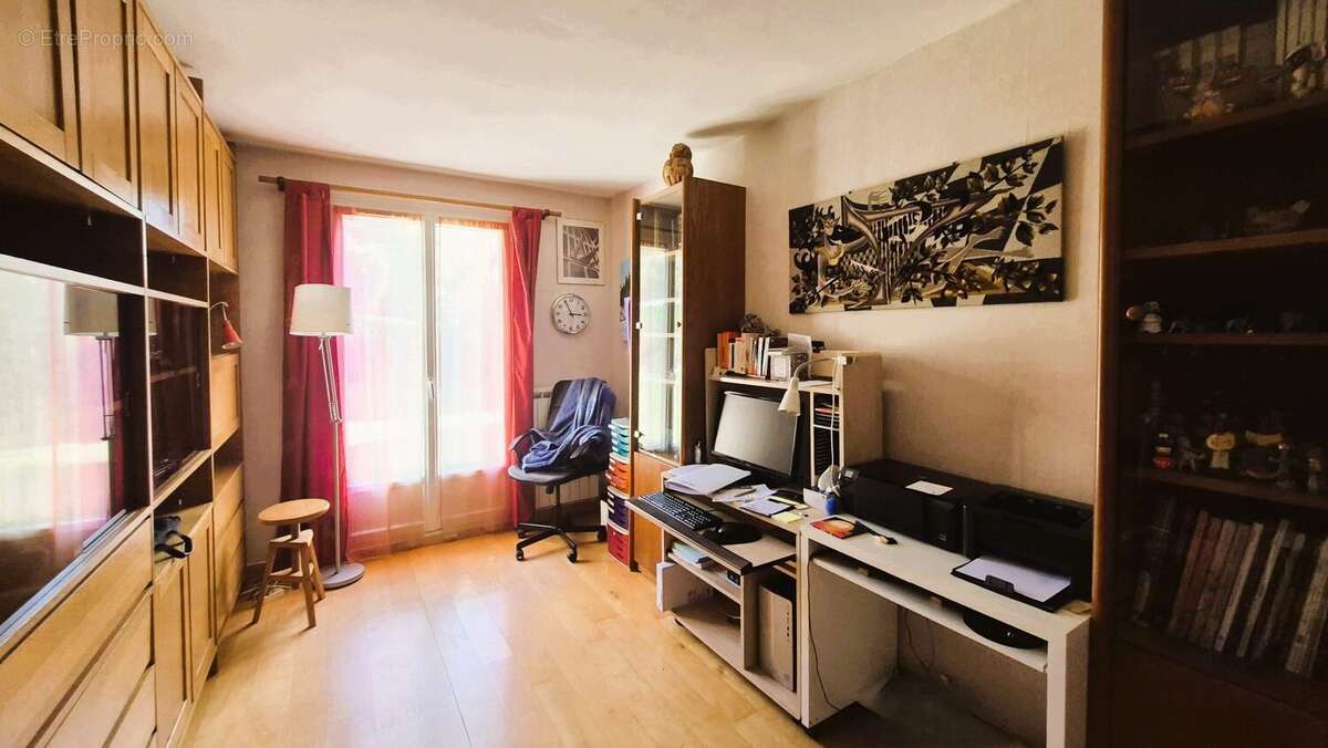 Maison à MAREIL-SUR-MAULDRE