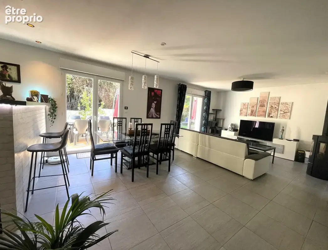 Plain-pied - 3 chambres et 1 bureau - Bourg PETIT-MARS - photo 6