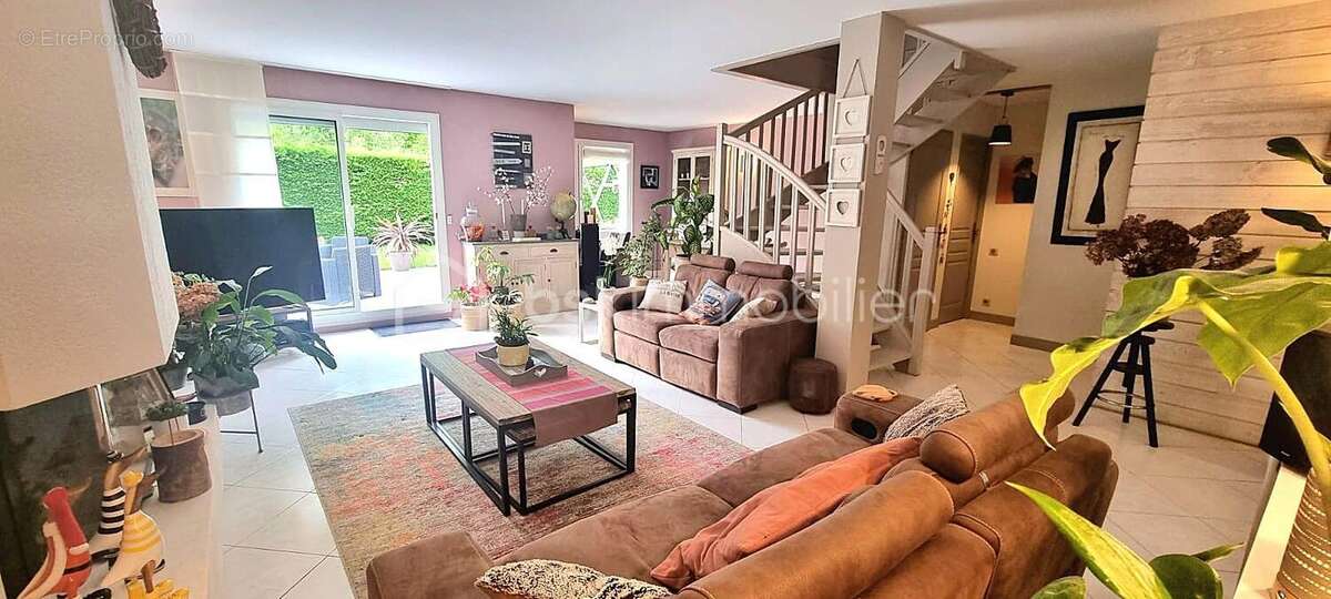 Maison à EPINAY-SUR-ORGE