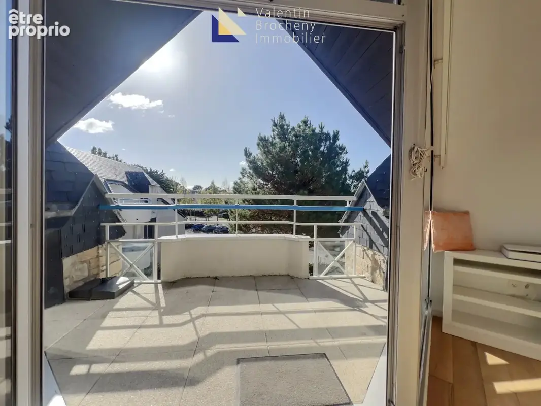 Carnac Plage : T2 en dernier étage avec balcon et parking - photo 1
