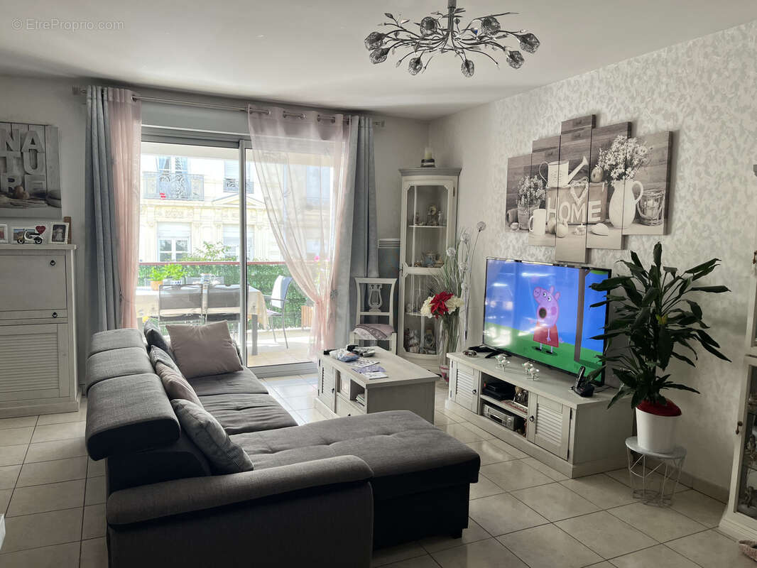 Appartement à SAINT-ETIENNE